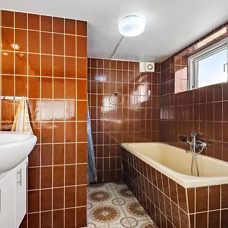2 Bedroom Amazing In Σπίτι διακοπών Sorvad